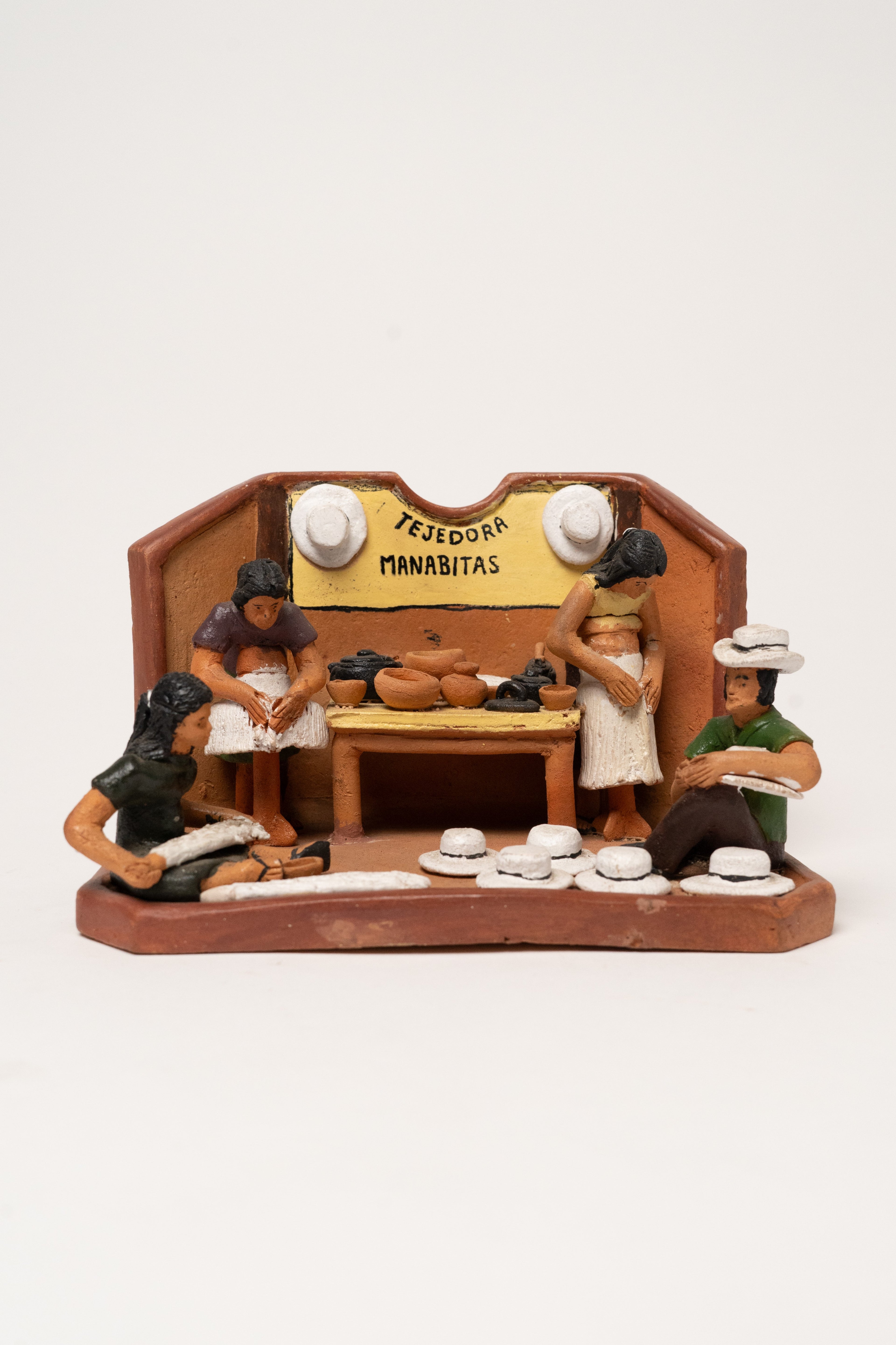 Taller de sombrero de paja toquilla